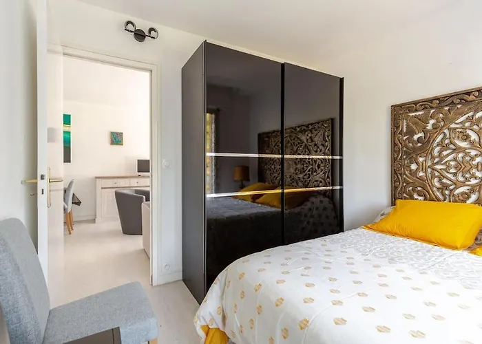 Apartment L'elegance A La Bauloise - Proche - Parking Prive