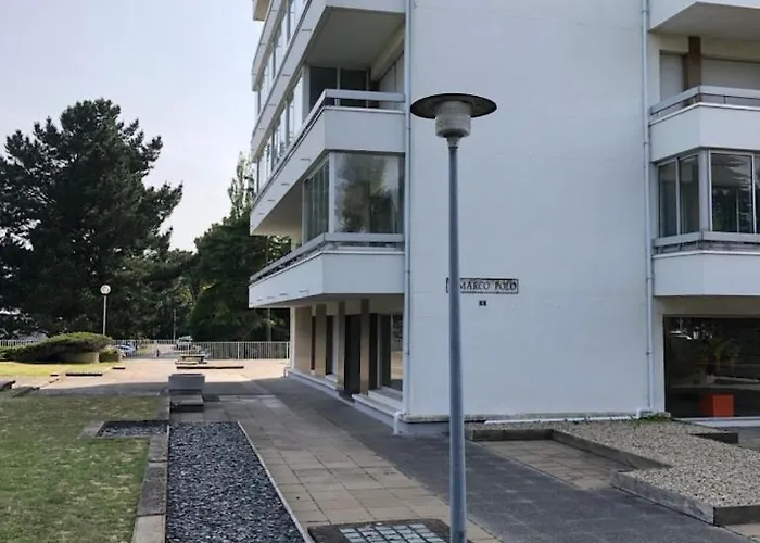 L'elegance A La Bauloise - Proche - Parking Prive Apartment